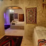 Seven Rock Cave Проживание в семье *