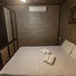 Проживание в семье Seven Rock Cave Гореме