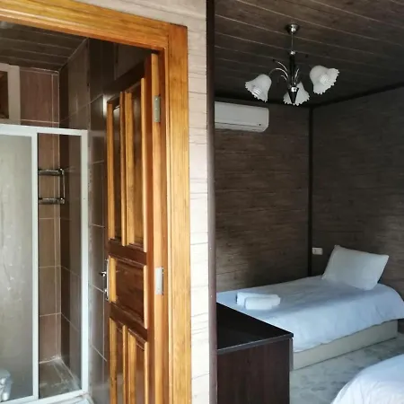 Hostel Seven Rock Cave