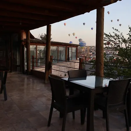 Seven Rock Cave Hostal *