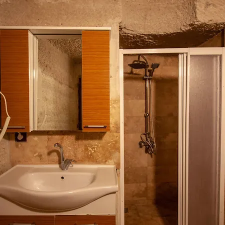 Seven Rock Cave * Göreme