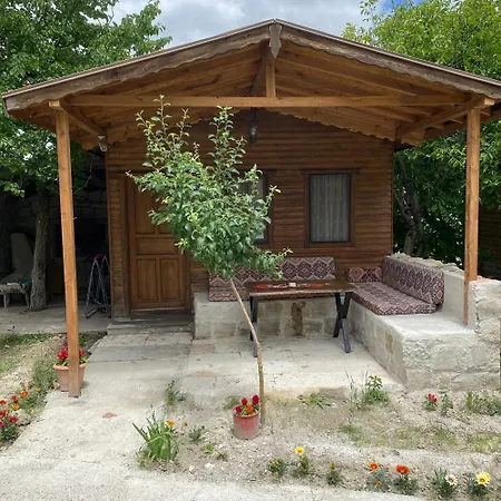 Seven Rock Cave Проживание в семье