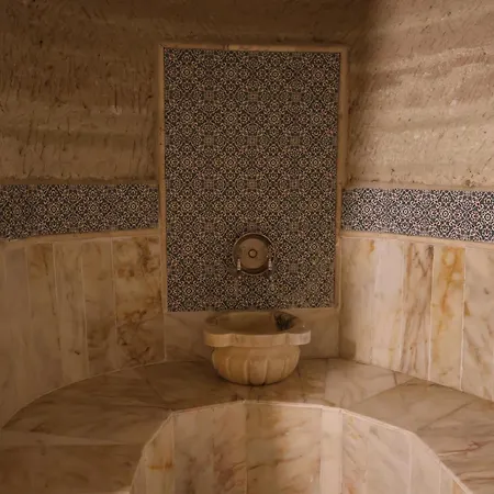 Seven Rock Cave Гореме