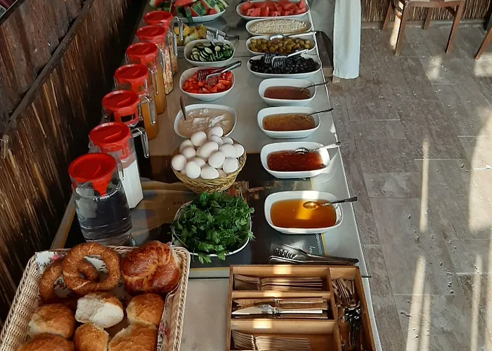 Seven Rock Cave בית אירוח *