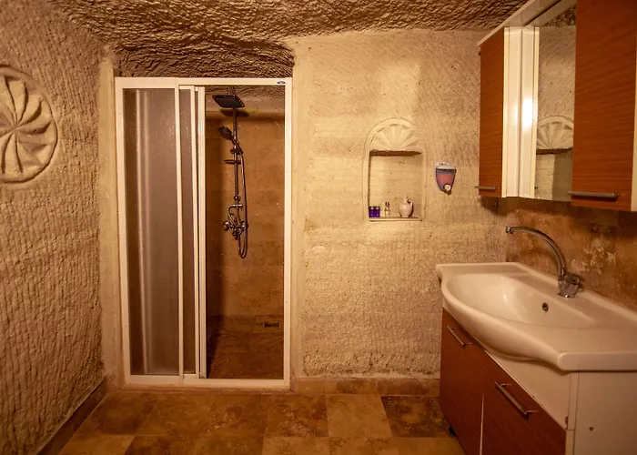 בית אירוח Seven Rock Cave *