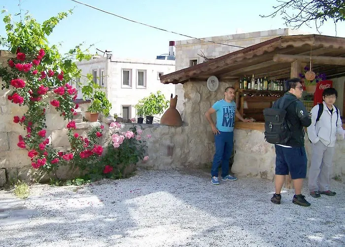 בית אירוח Seven Rock Cave גורמה